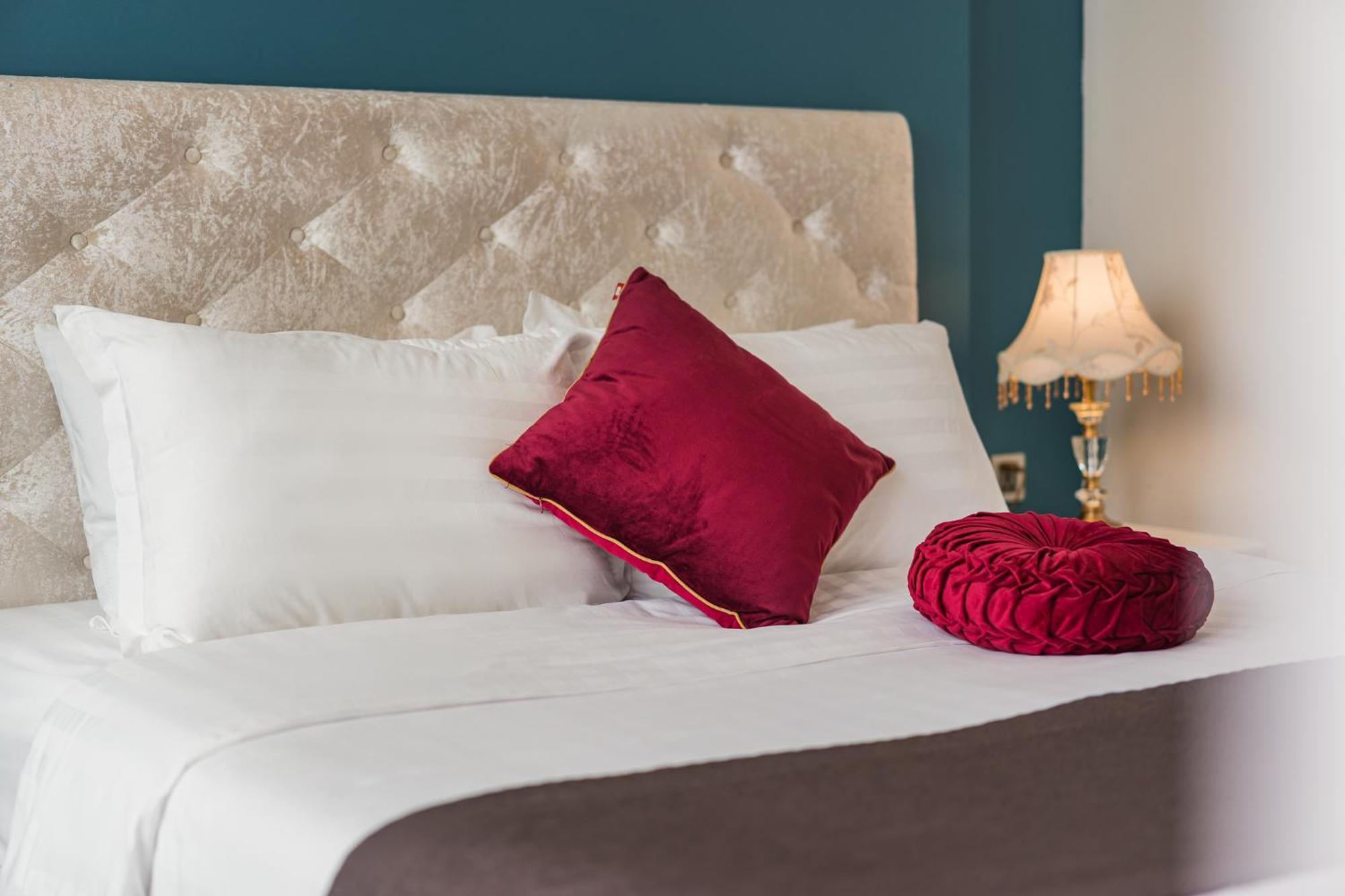 Rosee House -Luxury Apartment In Vinhomes Greenbay ハノイ市 エクステリア 写真