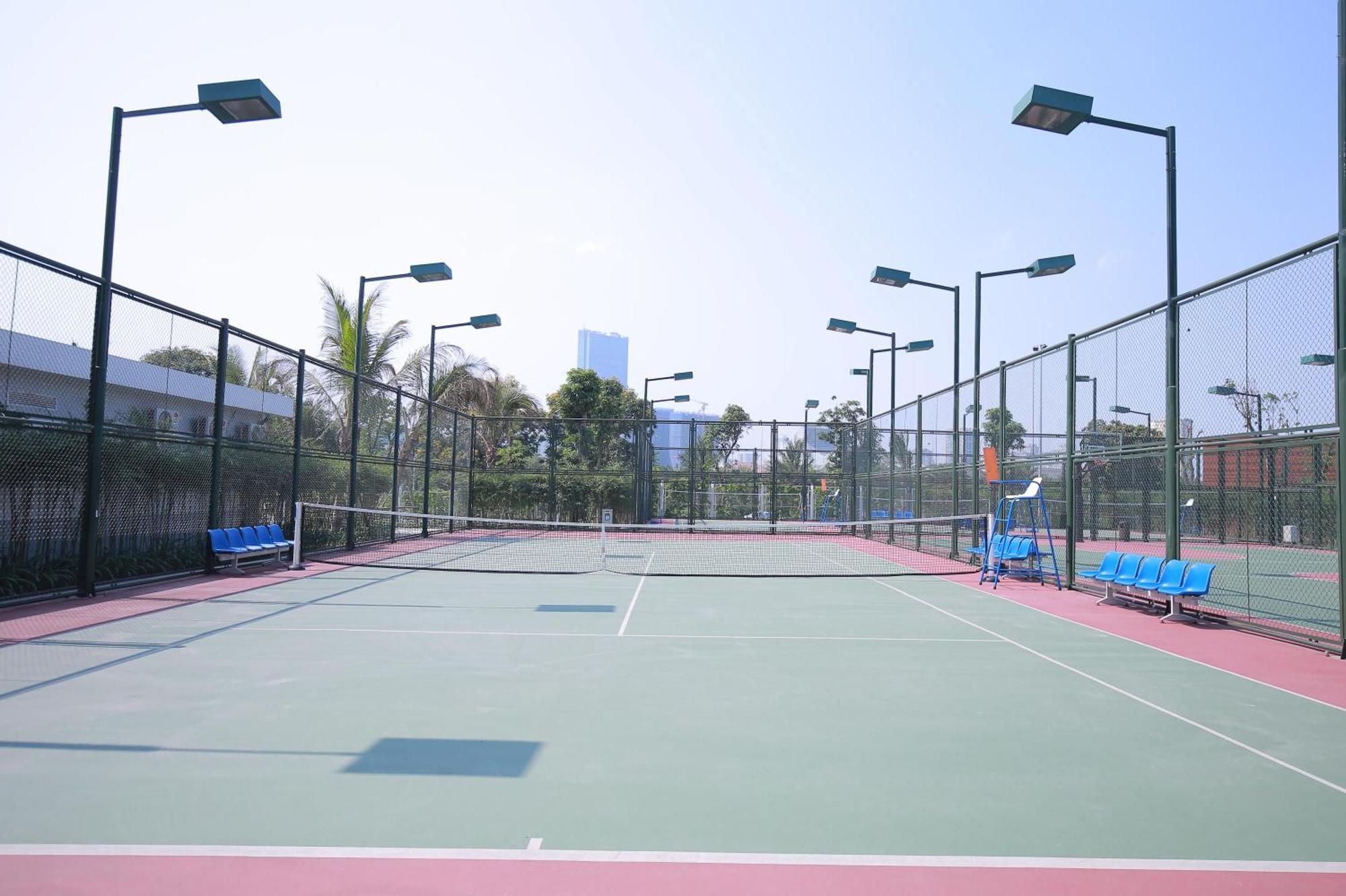 Rosee House -Luxury Apartment In Vinhomes Greenbay ハノイ市 エクステリア 写真